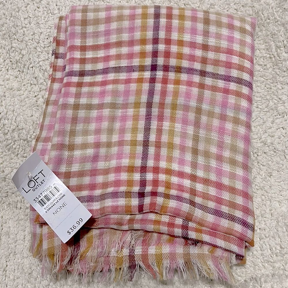 NWT- LOFT. Plaid Scarf